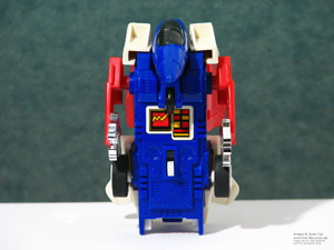 Commander Magna / Jet in Robot Mode