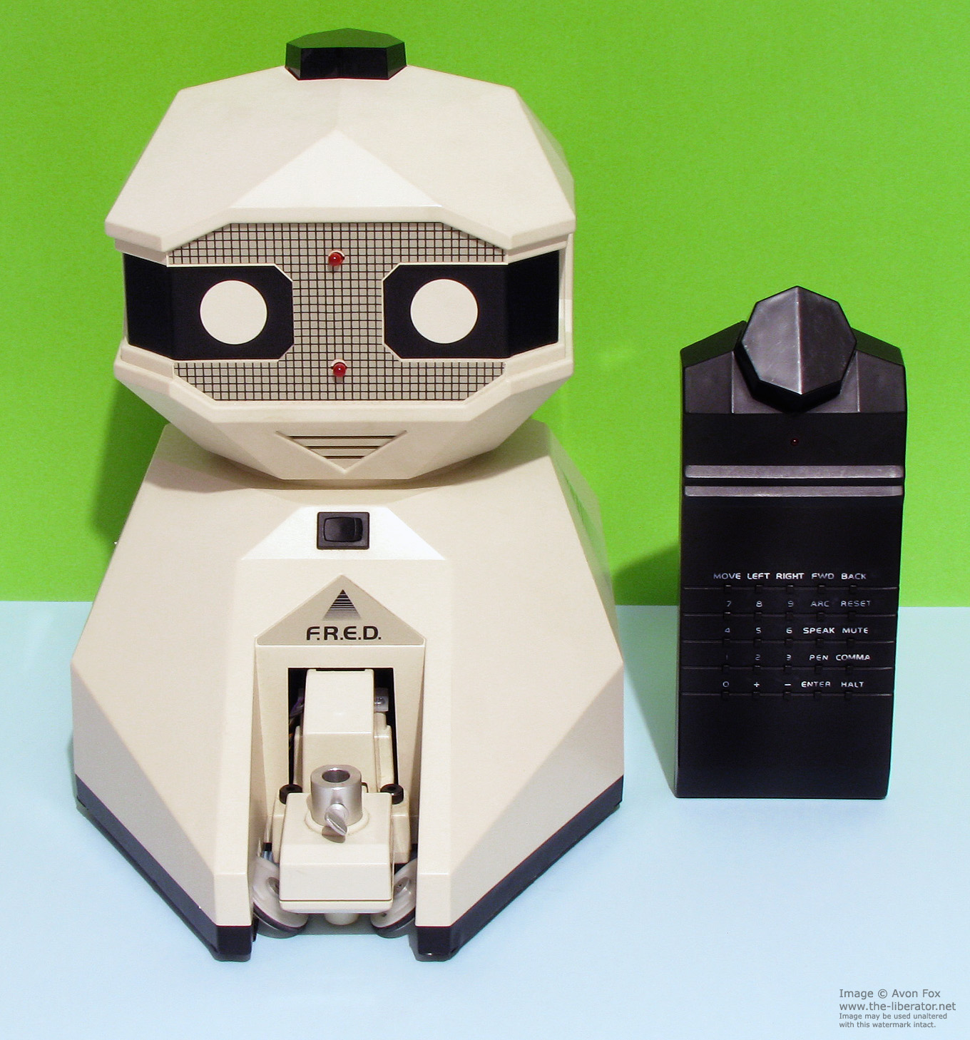 Vintage Robots Instructions, and Photos!